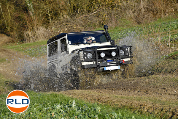 Land Rover Defender Raptor